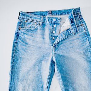 Gap Cheeky Straight Jeans I Button Up